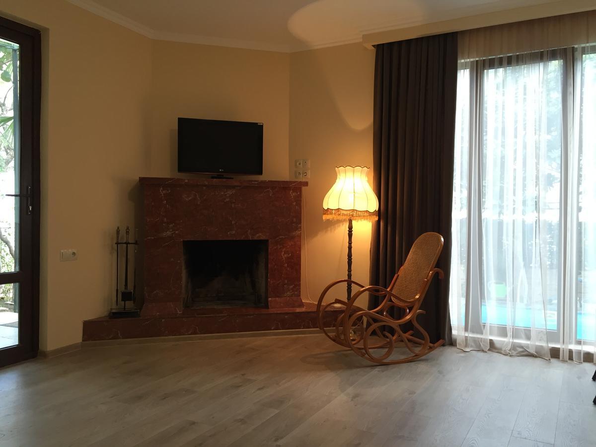 Bed and Breakfast House 41 Тбилиси Экстерьер фото