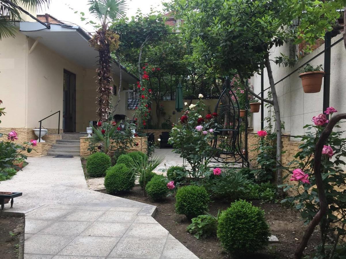 Bed and Breakfast House 41 Тбилиси Экстерьер фото